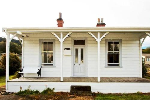 Ride on at Railway Row Historic Cottage, Ohakune (Foto 9)