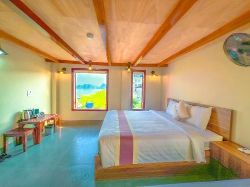 Cánh Buồm Homestay - Tuần Châu