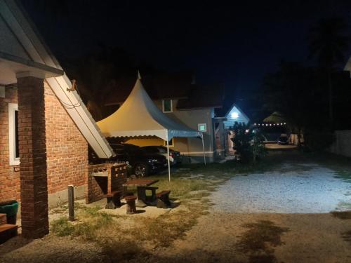 Zainab Cottage Zainab Cottage