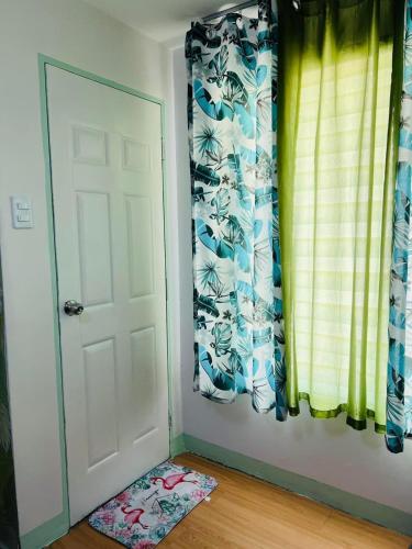 Condo in Marilao with Free Videoke, Marilao (foto 8)