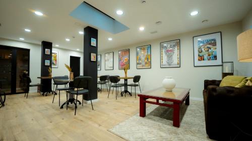 Aparthotel Luz de Gades - Suites Spa Gym - Adults Only - 공용 라운지/TV 시청 구역