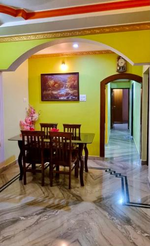 Casa de Laura Luxurious Apartment - image 5