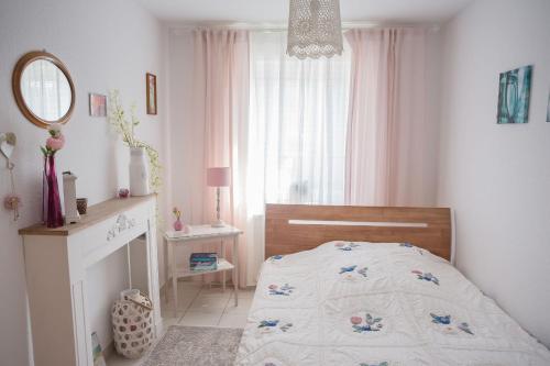 Külalistetuba, Romantische Ferienwohnung in Wustenrot
