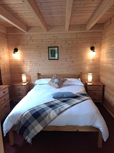 Hotelli välisilme, Cobblehouse Country Cabins no TRADE WORKERS in Aberchirder