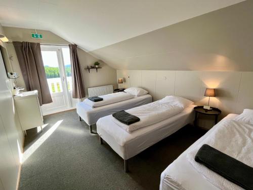 Eyjólfsstadir Guesthouse - image 7
