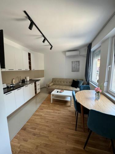 NN Apartment 2, Skopje