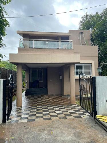 Serene 43, Karjat 3 BHK Villa, Wifi, Plunge Pool, Karjat (fotografie 3)