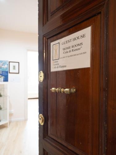 Romerooms Cola di Rienzo – Rome