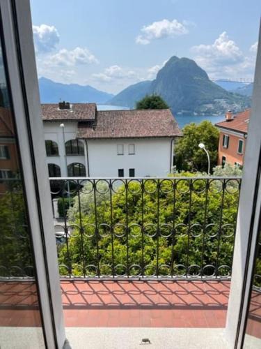 Sunny apartment in Lugano in Castagnola