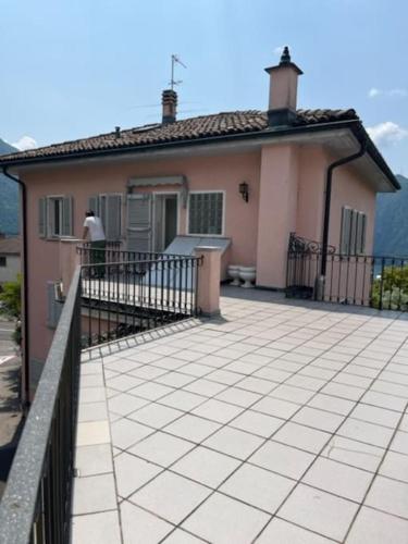 Sunny apartment in Lugano in Castagnola