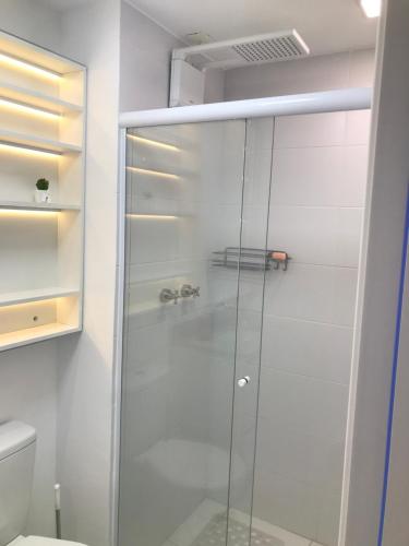 Shower, Refugio tranquilo ao lado da Estacao Oratorio in Sao Lucas