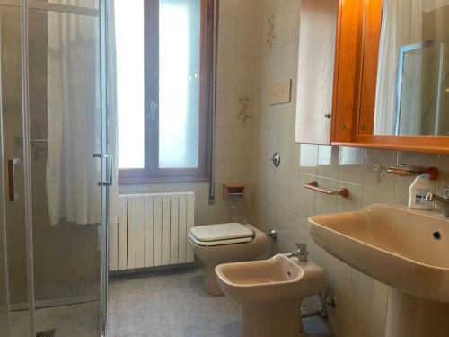 Gate3-MarcoPoloAirport-3 camere da letto-Wifi-Netflix-15' from Venice