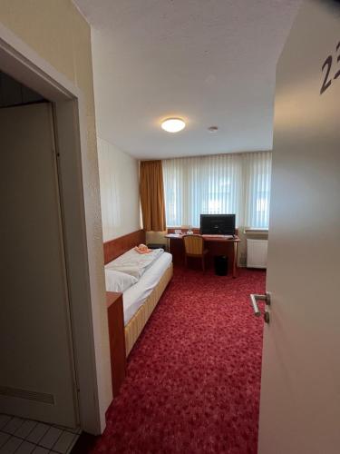 Hotel Herzog Garni - image 12