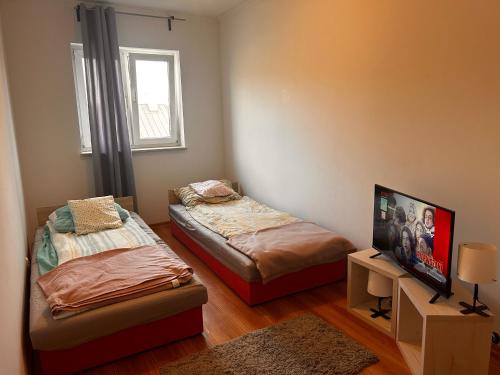 Kwatery& Noclegi Wi-Fi& NETFLIX W KAZDYM POKOJU- -pokój 2 osobowy Zobacz Ścisłe CENTRUM Hrubieszowa