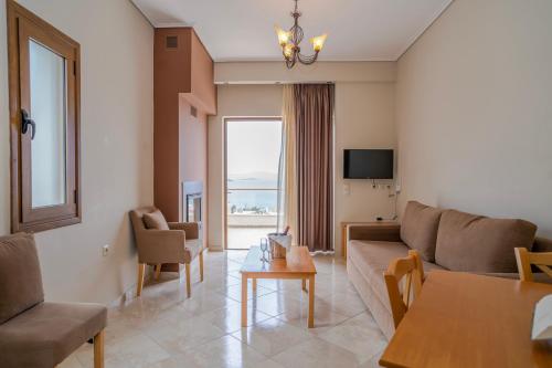 埃維亞套房酒店 (Evia Hotel & Suites) in 馬瑪麗