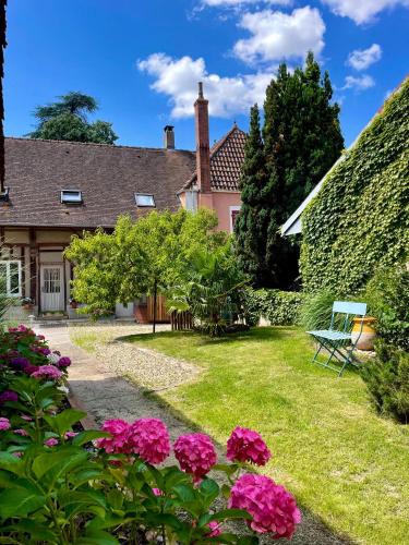 Viesnīcas āriene, Au Charme D'ici in La Chapelle-Saint-Sauveur