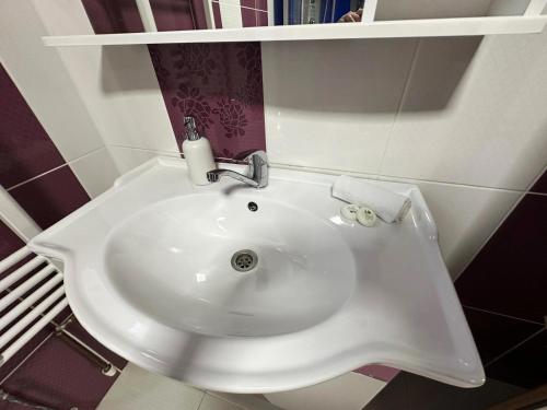 Chris Mountain Retreat Chris Mountain Retreat