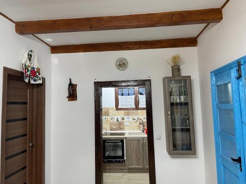 Rai pe Deal Chalet in Leordina