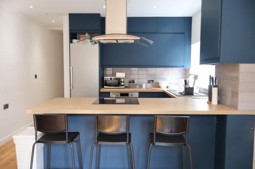 Kitchen, Wilmer Guest House in Eastleigh