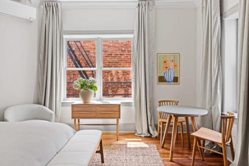 Suite 3C at Maison Dupont a Dupont Circle Inn in Washington, USA