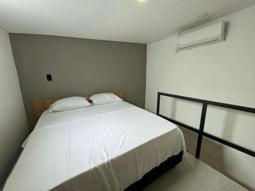 Hotel La Fábrica cerca al aeropuerto (Hotel La Fabrica cerca al aeropuerto) in Palmira