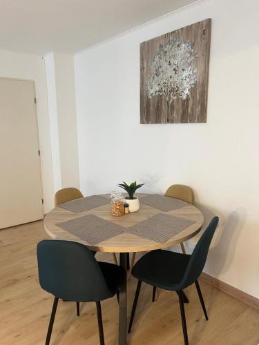 Champion suites in Сарсель