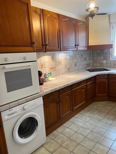 Champion suites in Сарсель