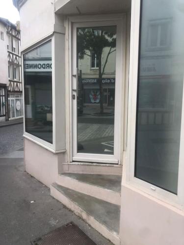 Élégant Studio avec Sauna Hyper centre (Elegant Studio avec Sauna Hyper centre) in Saint-Dizier