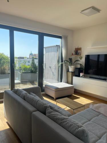 Penthouse living Berlin Mitte, Berlino (foto 9)