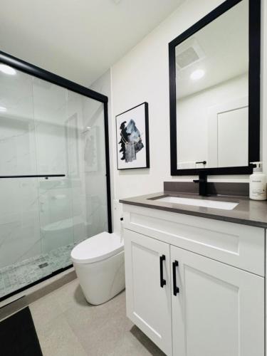 Master King Bedroom Private Bathroom in Vancouver West in Vancouver, Canada
