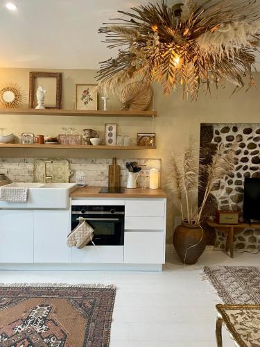 Konyha, La Suite Drômoise 1809 (La Suite Dromoise 1809) in Saint Paul Les Romans