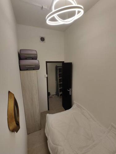 VIP bed private partition, Ajman
