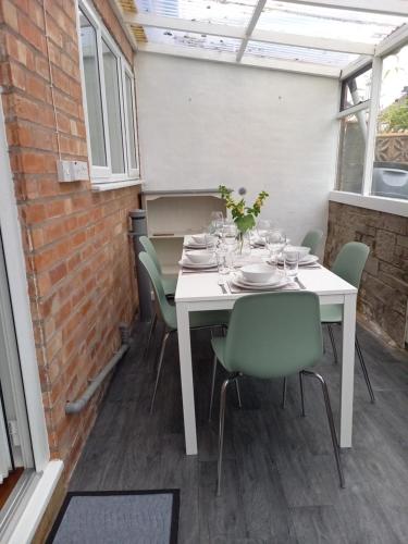 מתקני המלון, Quiet 3 Bedroom Home in ברומסגרוב