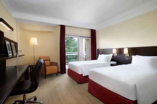 Courtyard by Marriott Rome Central Park - image 12