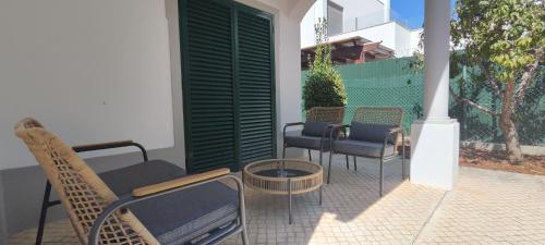 View, Villa Pretty Stunning House with Garden and Private Swimming Pool in Almancil Town Center