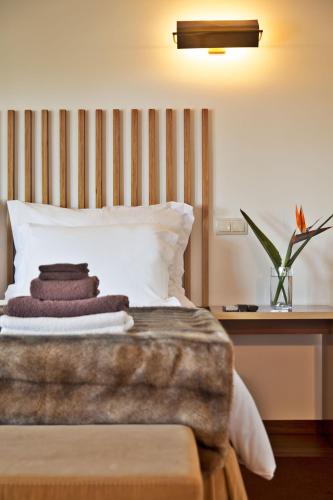 2 twin beds