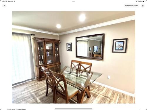 3Bed 2 Bath Spacious Lake Home Ace Location4Miles2 Legoland in Winter Haven, USA
