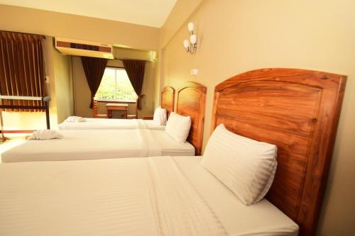 Best LD Hotel โรงแรมเบส แอลดี Room Type - Triple Room