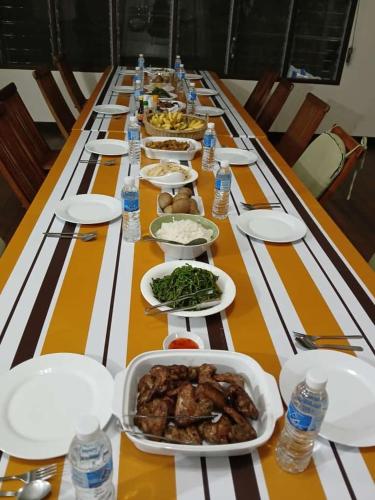 Food and beverages, Mulu Tribal Homestay in Mulu