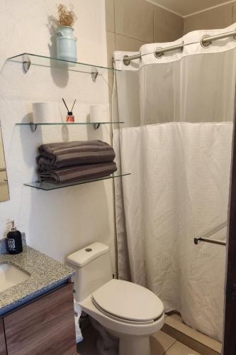 Apartamento zona sur con alberca y vista a la ciudad in Guadalajara, Mexico