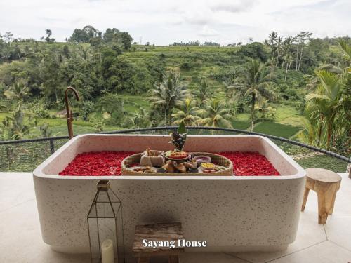 สภาพแวดล้อมโดยรอบ, คามายา บาหลี (Camaya Bali) in เบซากีห์