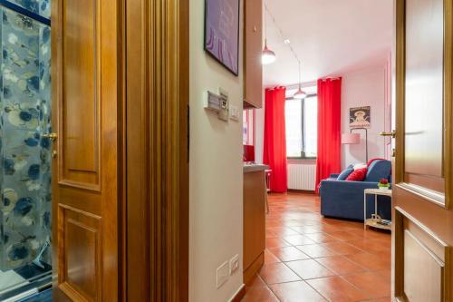 -Porta Nuova-Alpitour- Elegante Suite con A-C e Wi-Fi, Turín (fotografie 6)