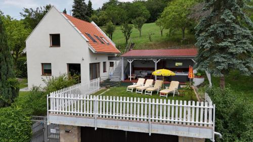 A szálláshely kívülről, Nemes Dűlő Vendégház (Nemes Dulo Vendeghaz) in Badacsonylábdihegy