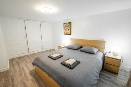 Bel appartement rénové - Place du Palais avec Parking, Bordeaux (Foto 8)