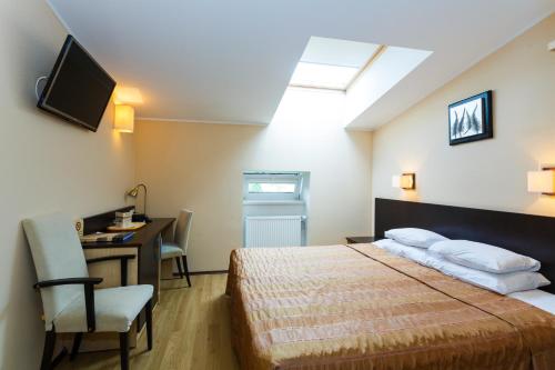 Hotel Rocca al Mare - image 4