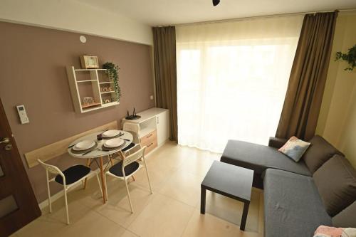 INB Banishora Spot, Sofia (Foto 3)