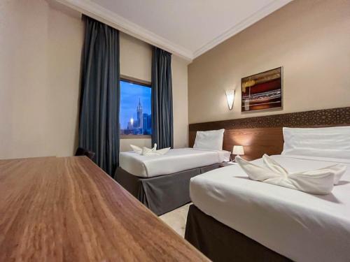 1 doppelbett oder 2 einzelbetten, stadtblick