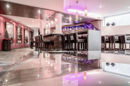 酒吧/高級酒吧, Josl Mountain Lounging Hotel - Adults only! in 歐伯古格爾