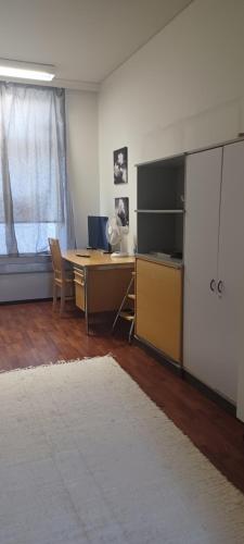 Toimisto-Majoitus B in Kokkola