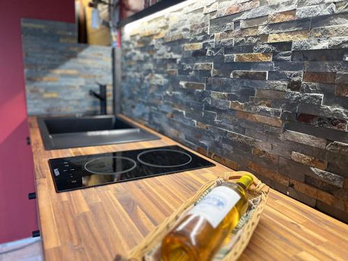 Konyha, Le bout du chemin in Treize-Vents